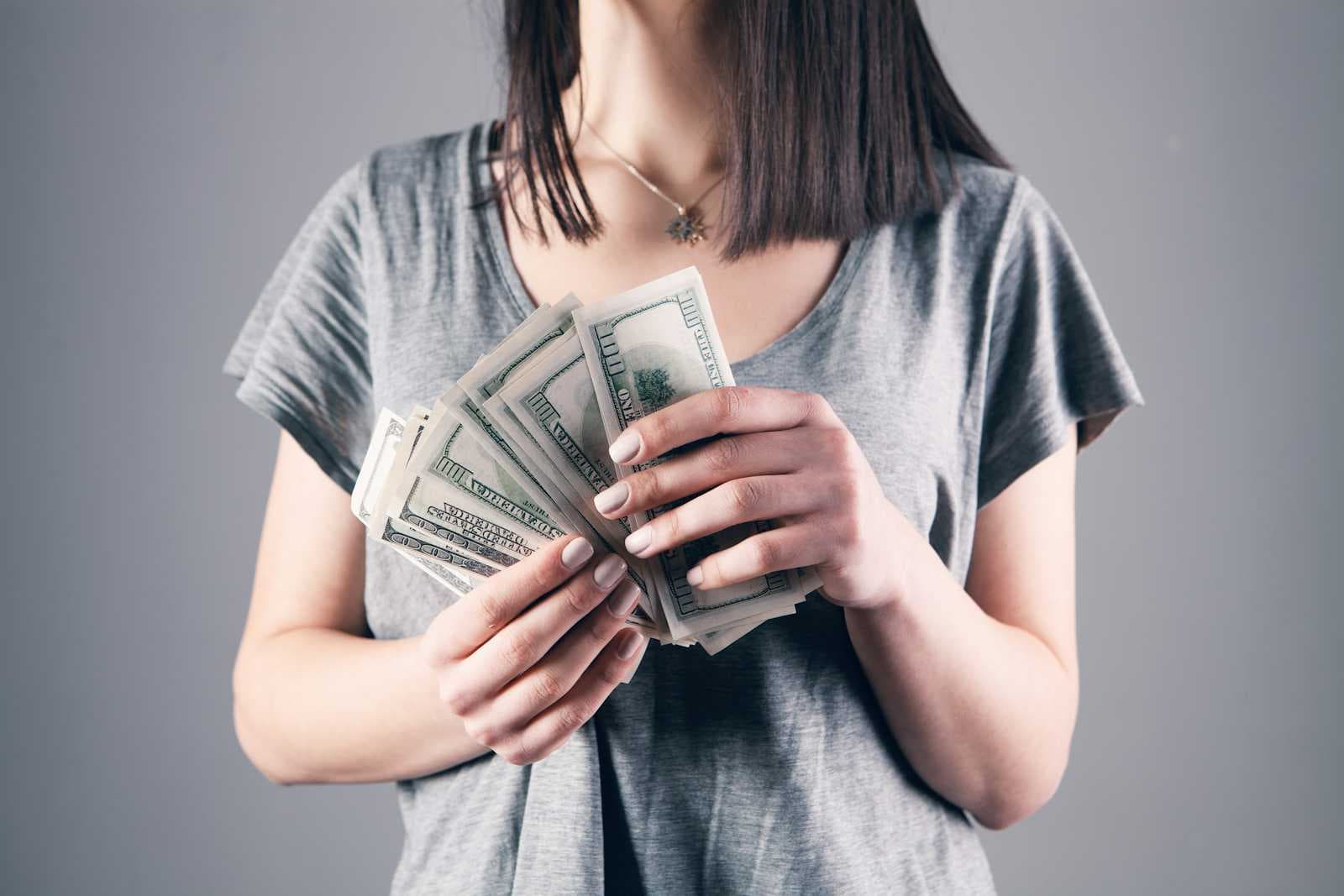 Safe Dollar Conversion: Buying and Selling Made Easy